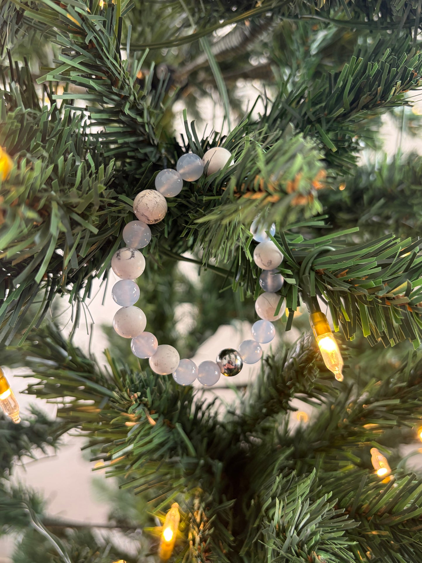 "Winter Reflection" Stretch Bracelet