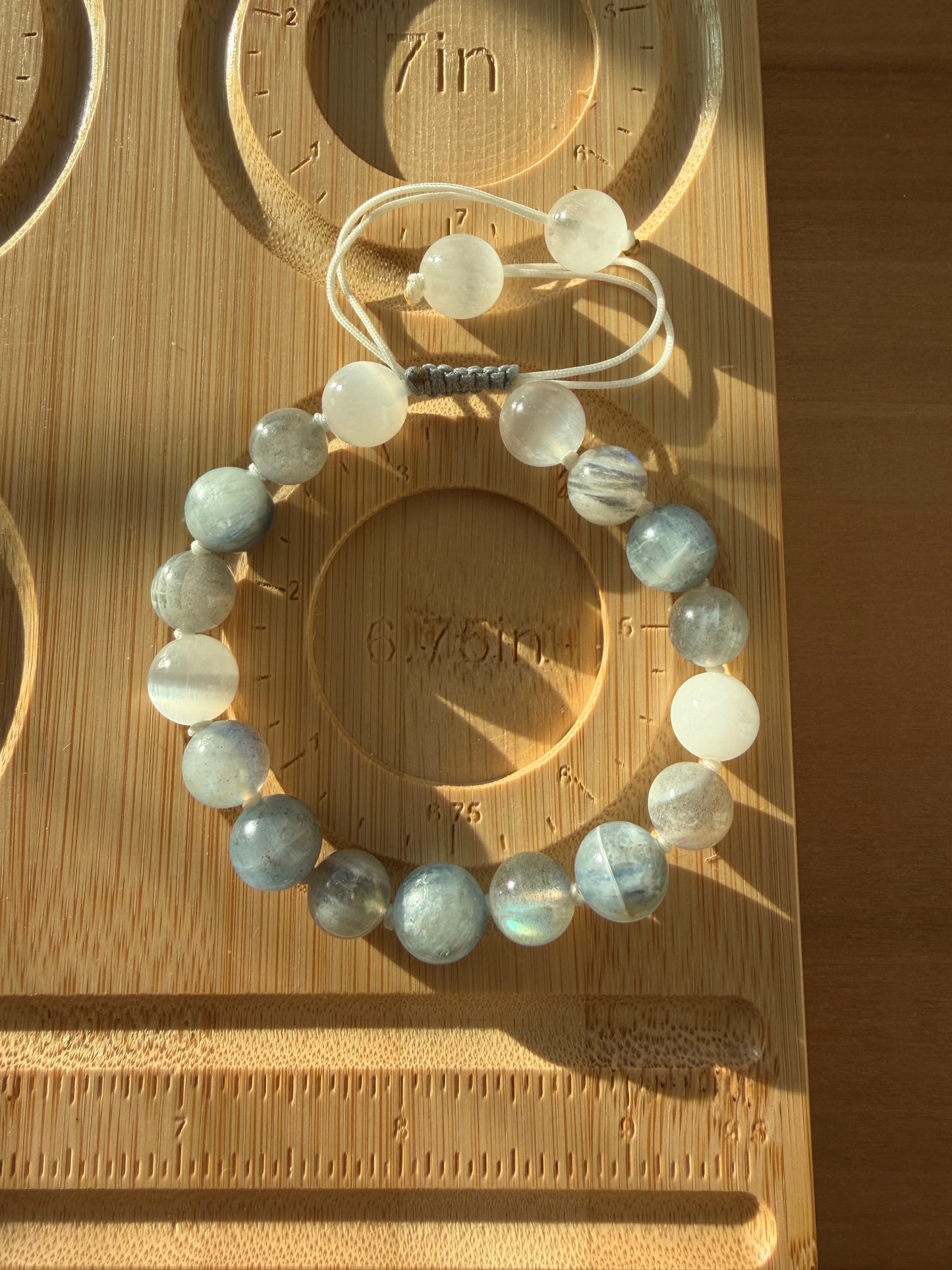 "Neo Blue Eyes Ultimate" String Adjustable Bracelet